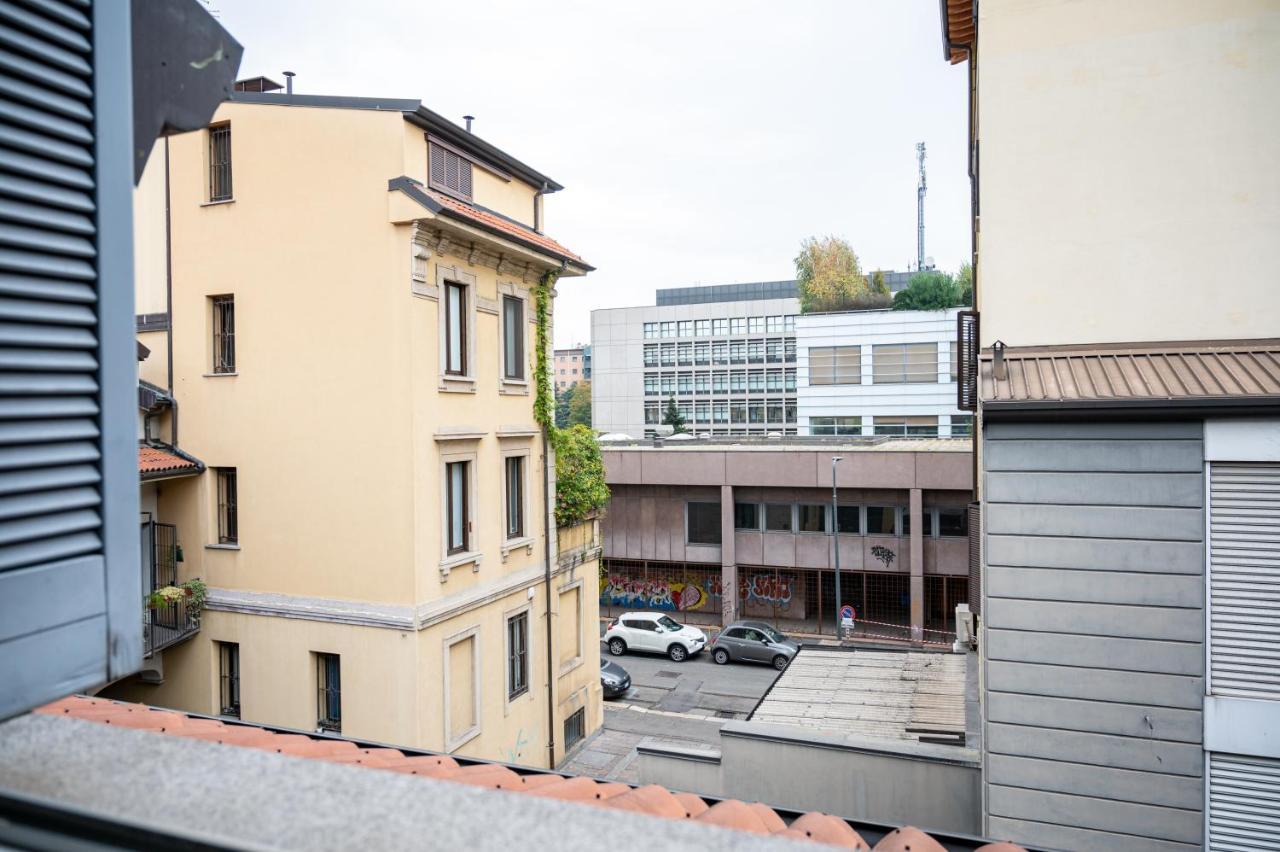 Appartamento Trilocale Zona Farini/Isola Milano Esterno foto